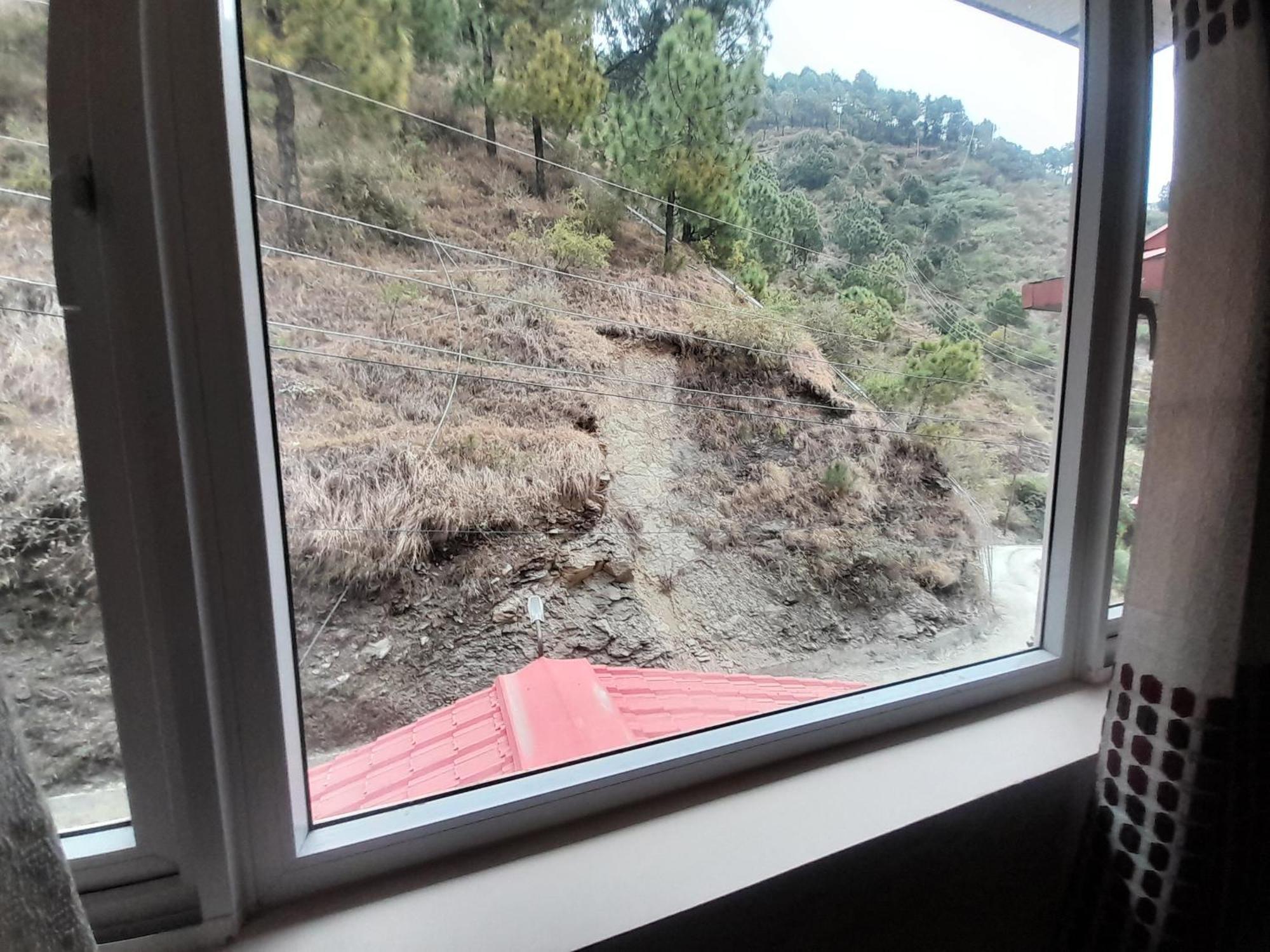 Mountain And Peace Apartment Shimla Exterior foto