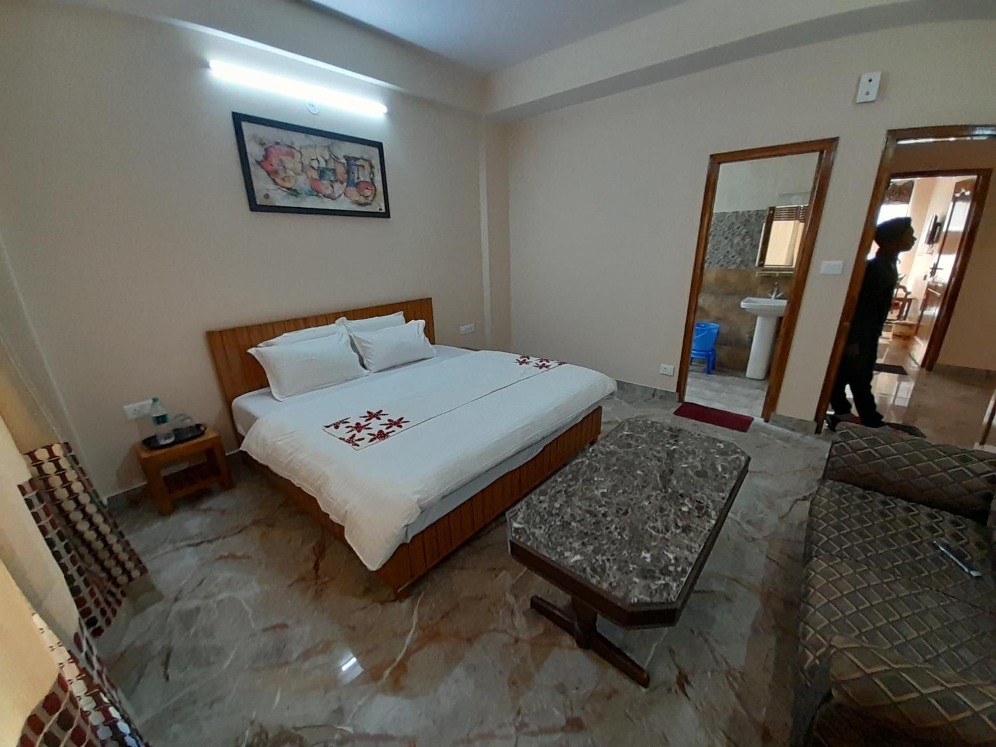 Mountain And Peace Apartment Shimla Exterior foto