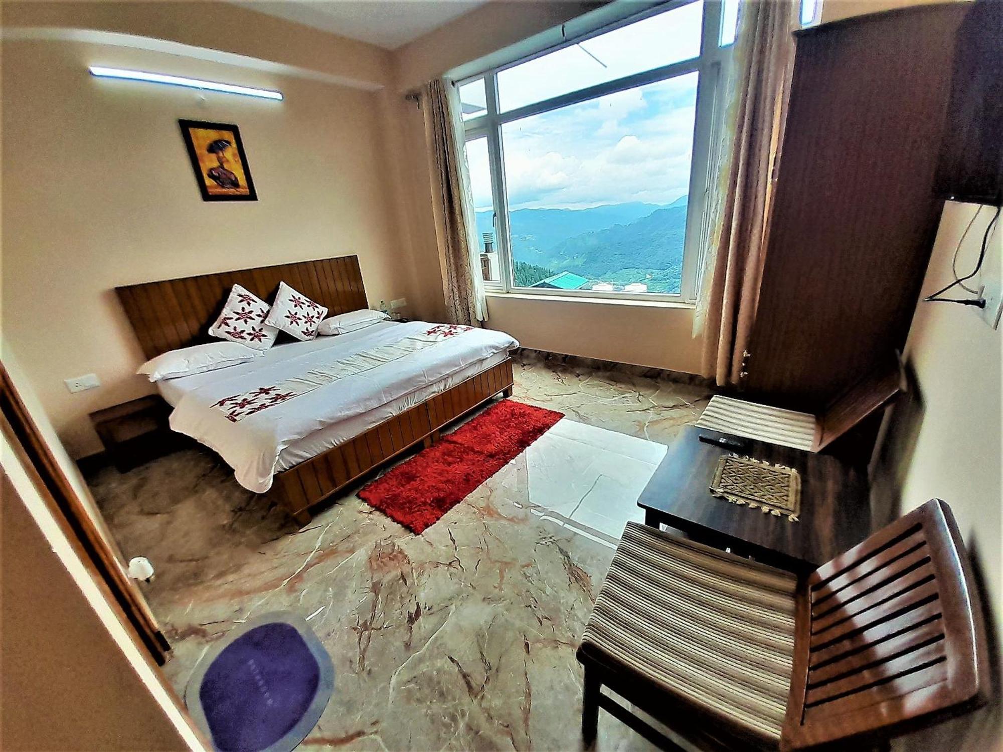 Mountain And Peace Apartment Shimla Exterior foto