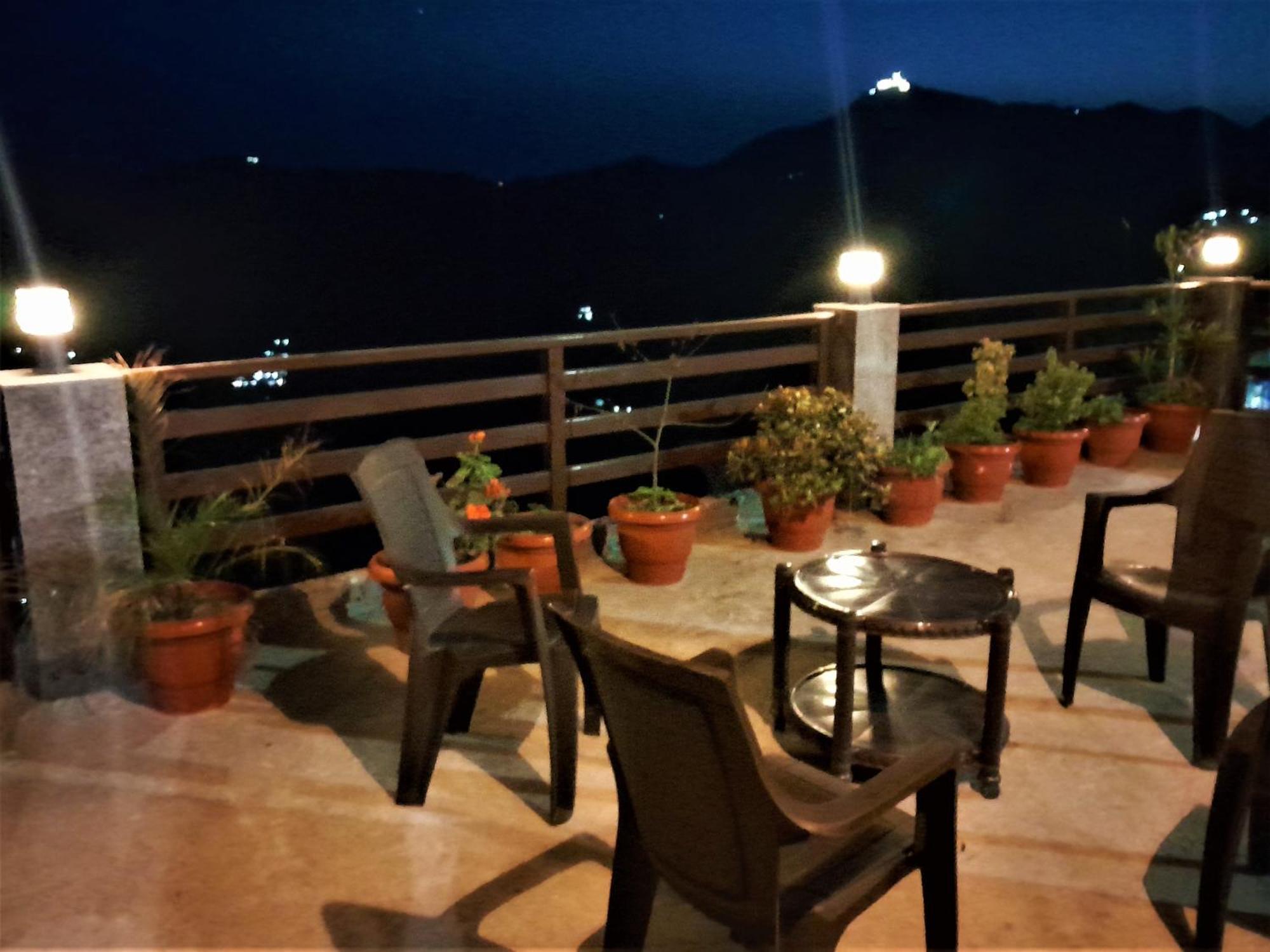 Mountain And Peace Apartment Shimla Exterior foto