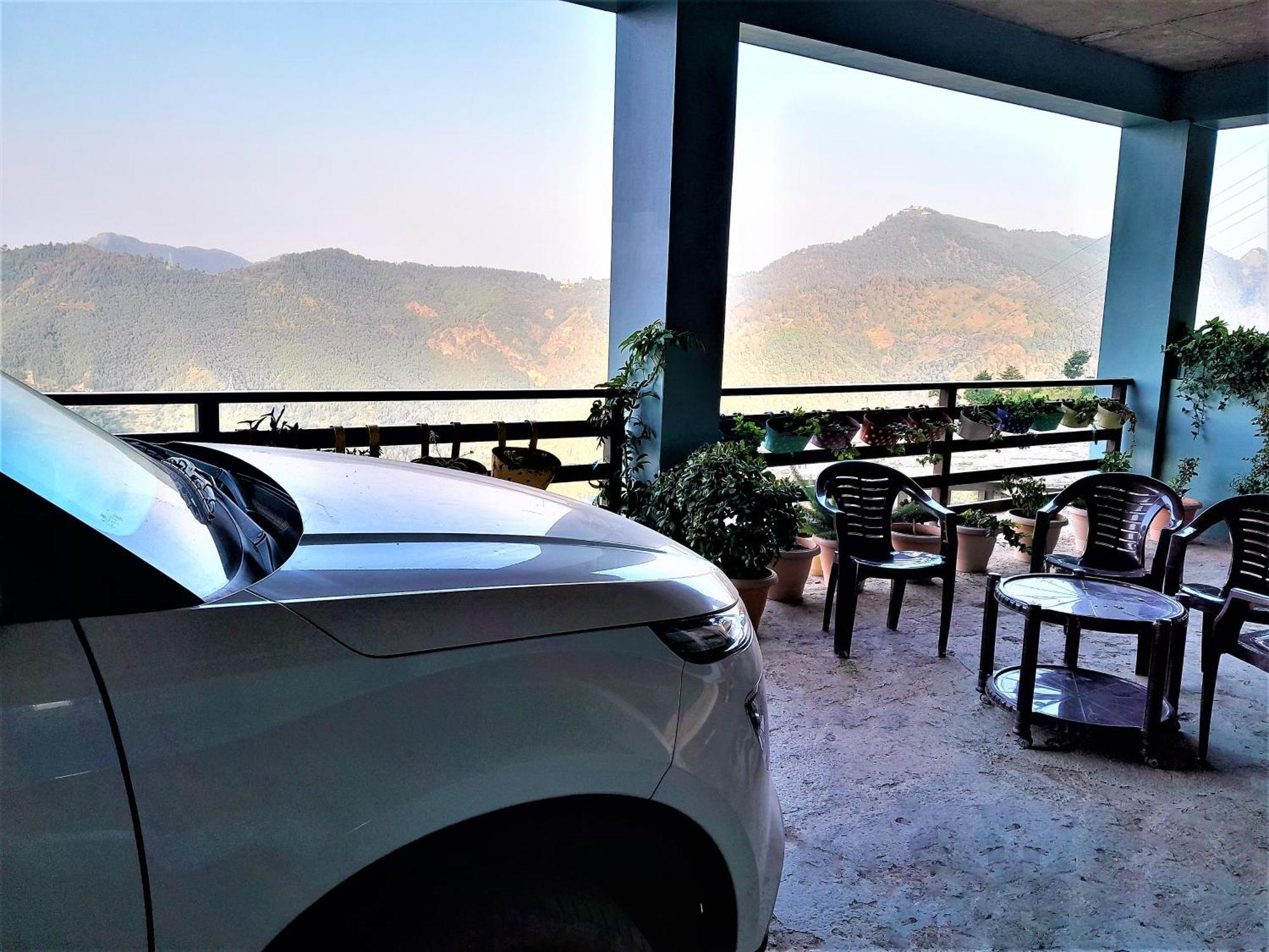 Mountain And Peace Apartment Shimla Exterior foto