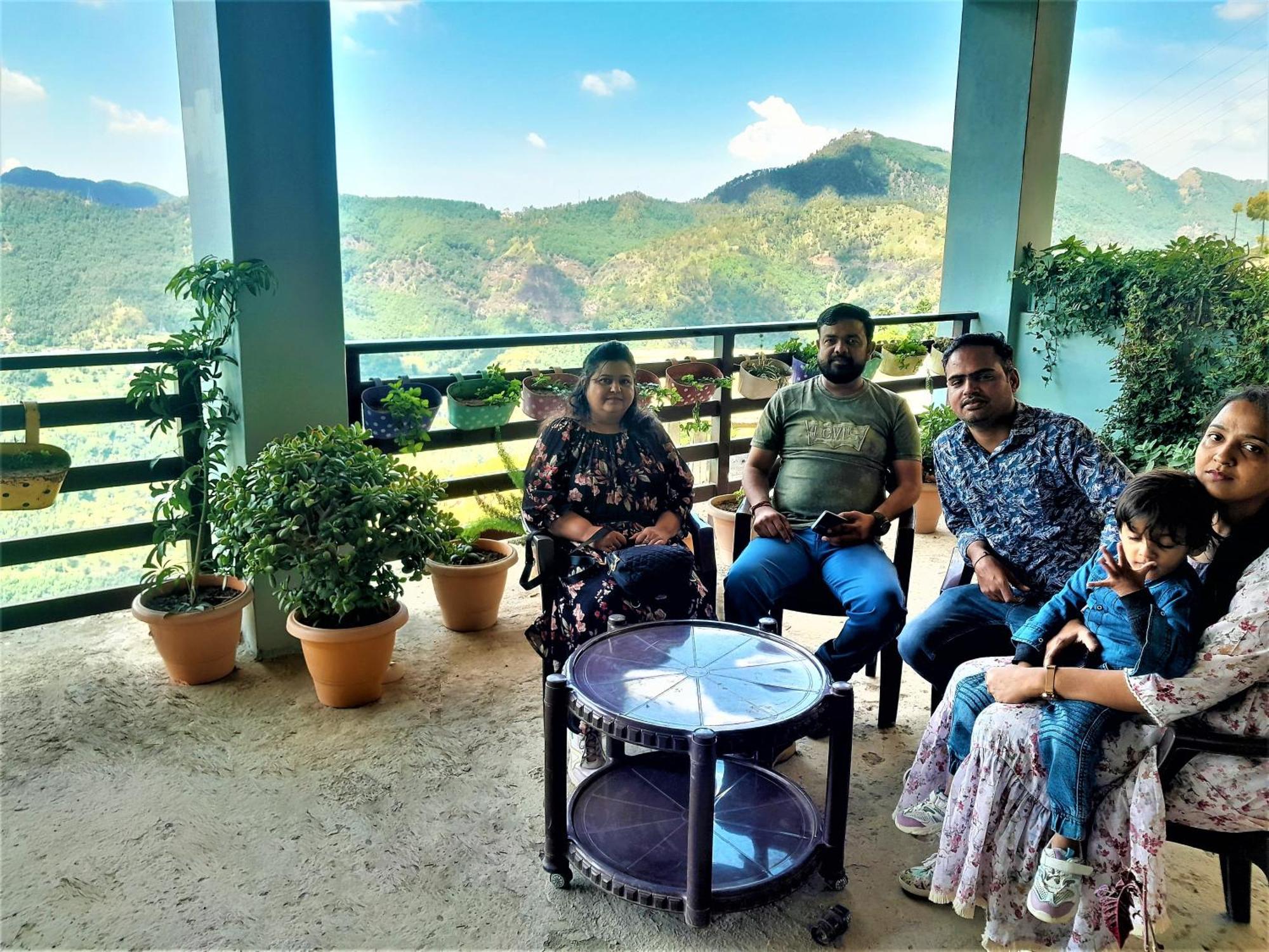 Mountain And Peace Apartment Shimla Exterior foto