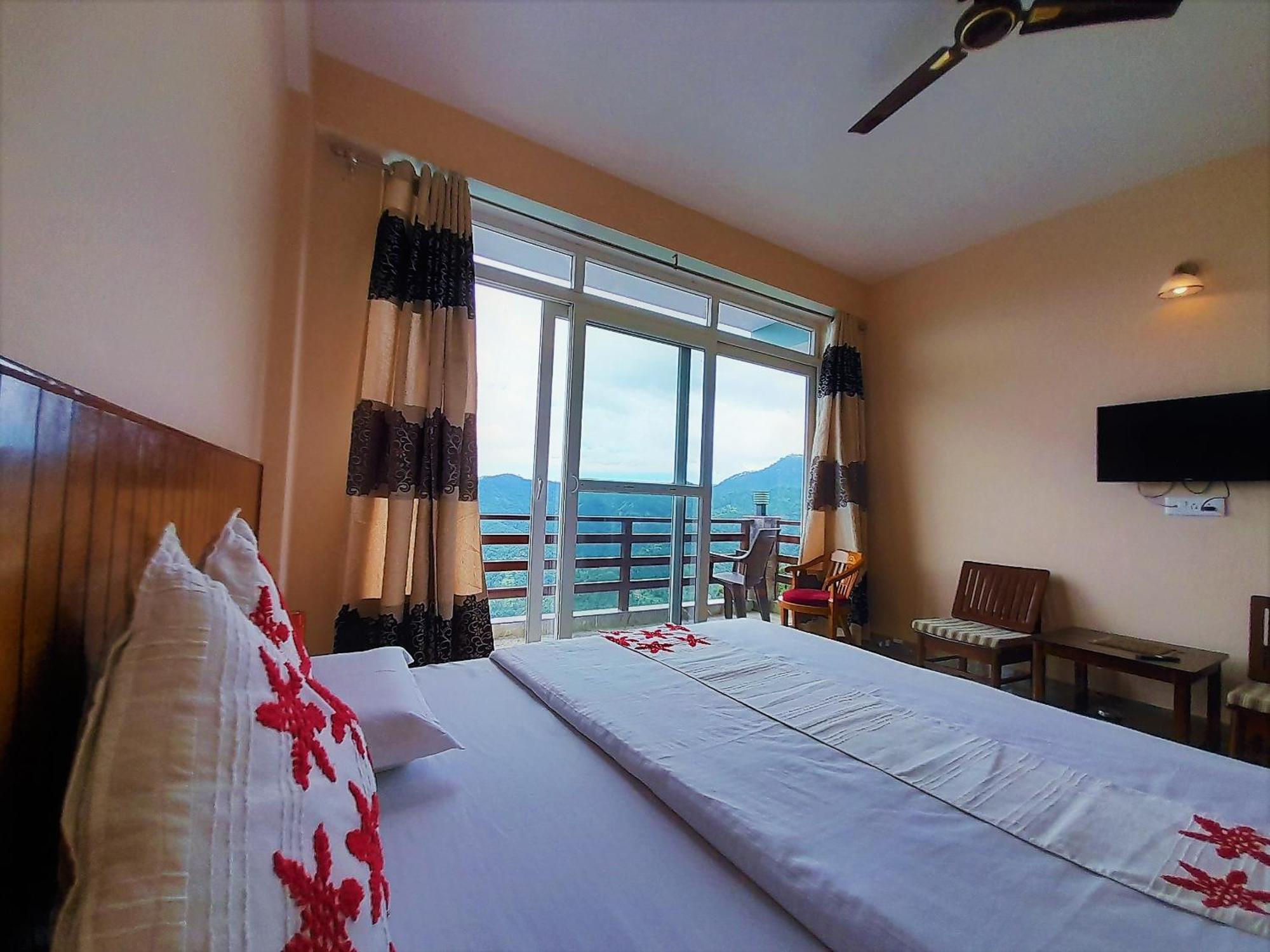 Mountain And Peace Apartment Shimla Exterior foto