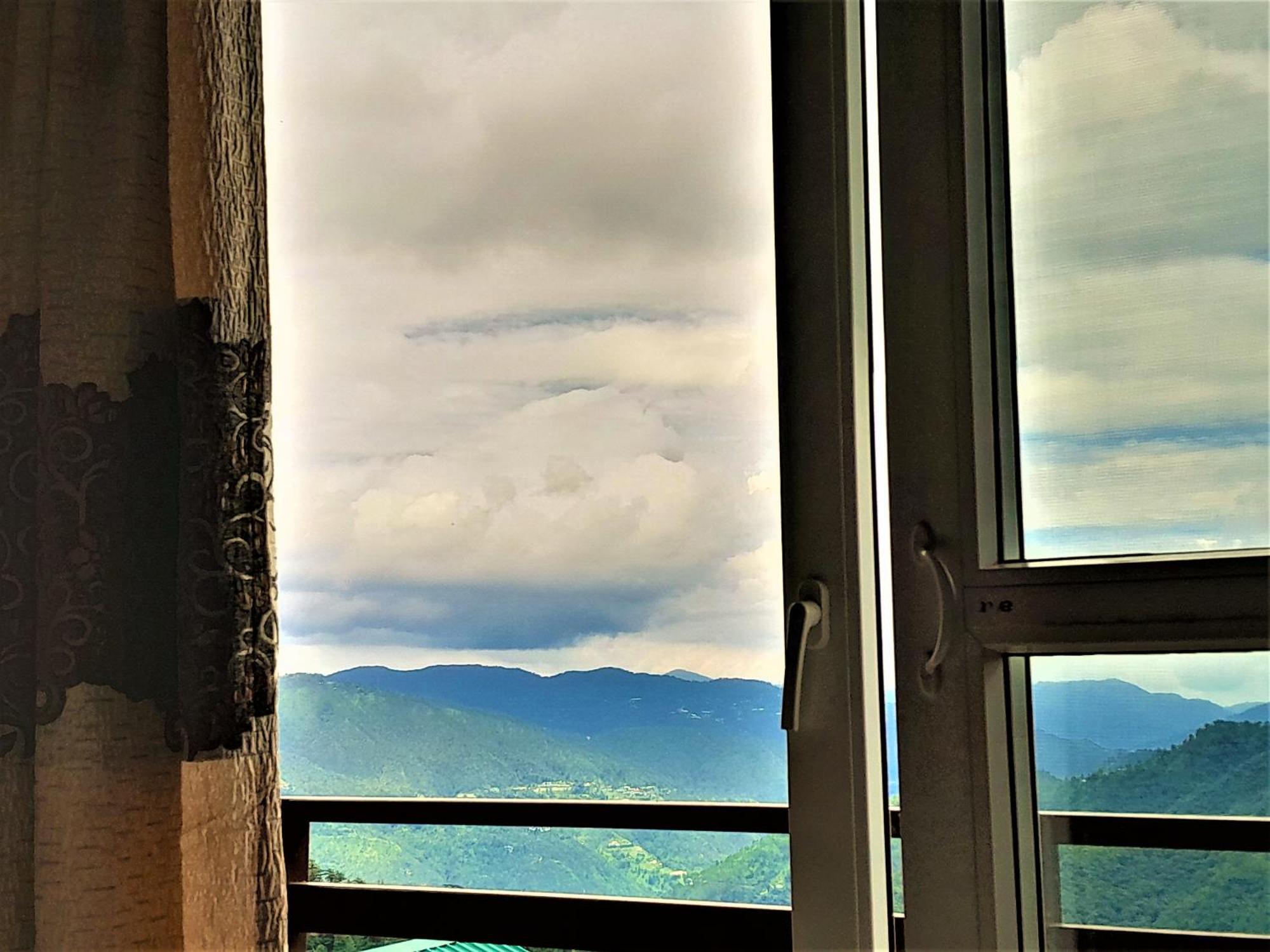 Mountain And Peace Apartment Shimla Exterior foto