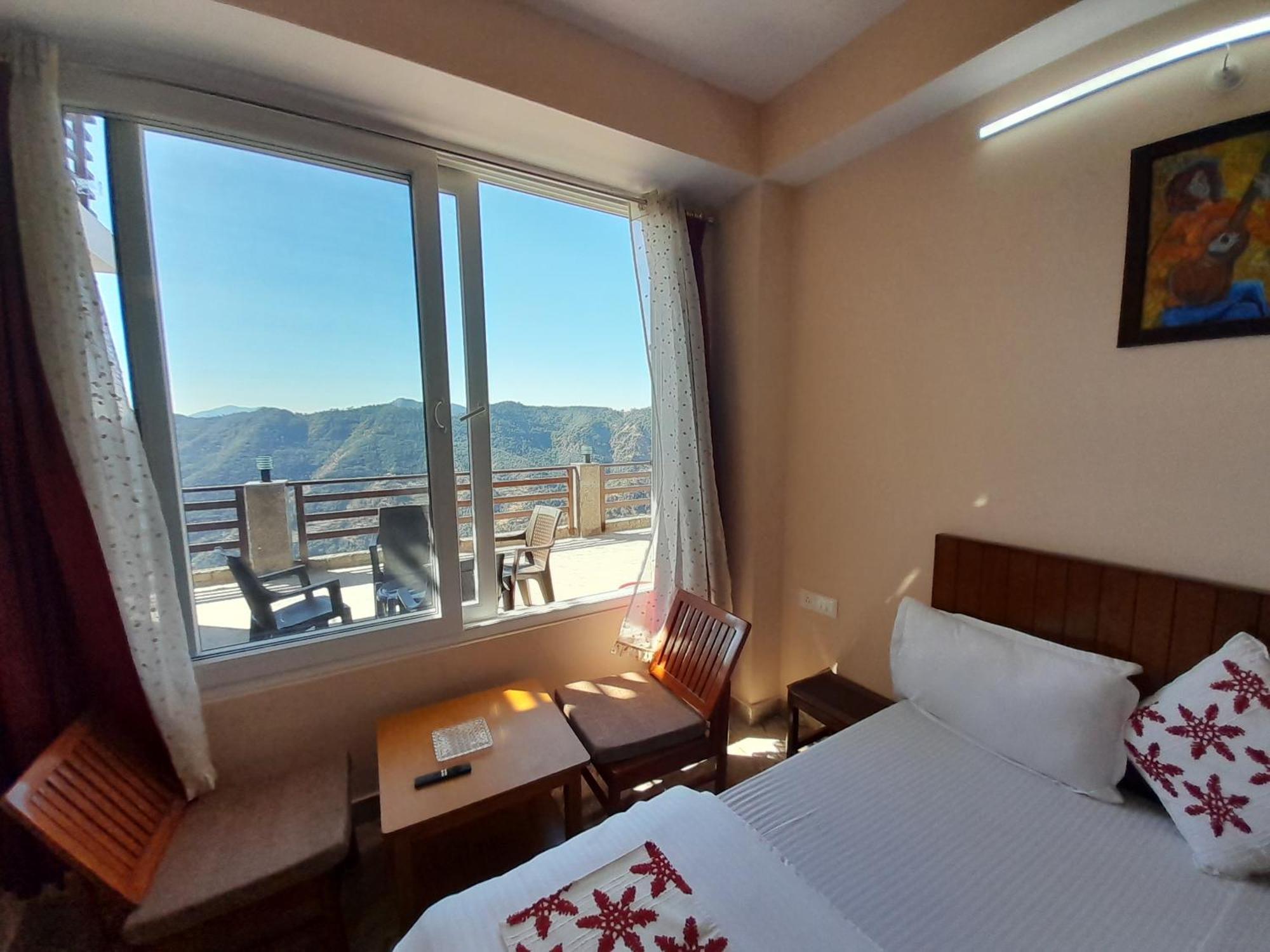 Mountain And Peace Apartment Shimla Exterior foto